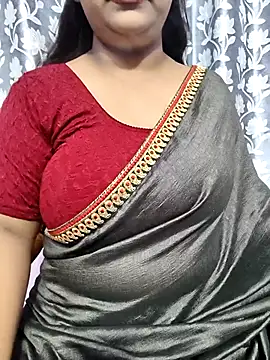 Cute payal0 online show from 04/30/26, 04:47