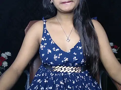 Snapshot of Wish_Queen chatting on 10/15/25, 03:31 Wish Queen online show from 10/15/25, 03:31