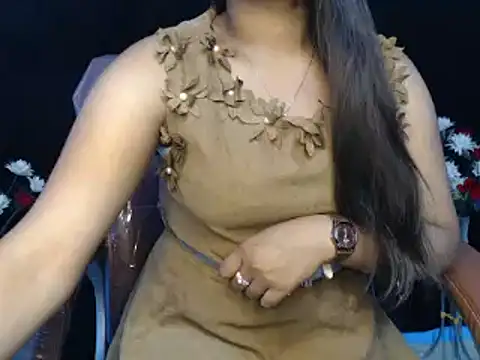 Snapshot of Wish_Queen chatting on 03/18/25, 06:39 Wish Queen online show from 03/18/25, 06:39