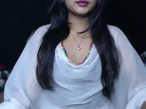 Snapshot of Wish_Queen chatting on 10/17/25, 02:19 Wish Queen online show from 10/17/25, 02:19