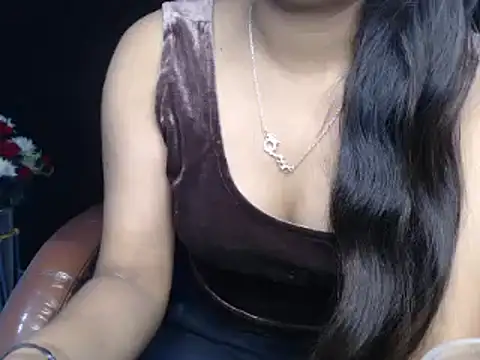 Snapshot of Wish_Queen chatting on 03/11/25, 07:03 Wish Queen online show from 03/11/25, 07:03