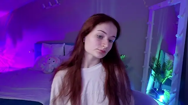 L1ittle kitty  online show from 05/24/26, 06:02