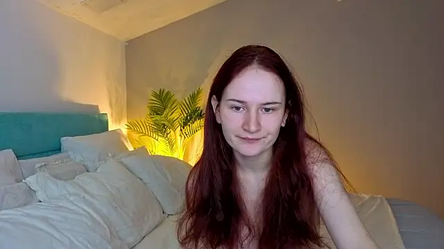 Snapshot of L1ittle_kitty_ chatting on 02/15/26, 06:25 L1ittle kitty online show from 02/15/26, 06:25