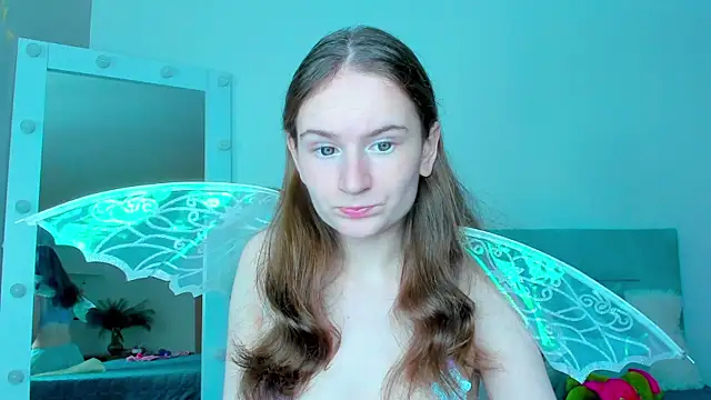 L1ittle kitty  online show from 11/12/25, 06:39