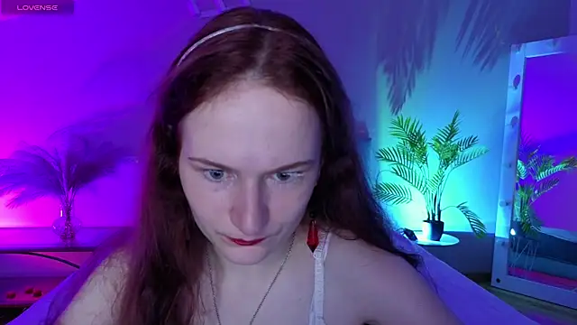 L1ittle kitty  online show from 05/22/26, 05:27