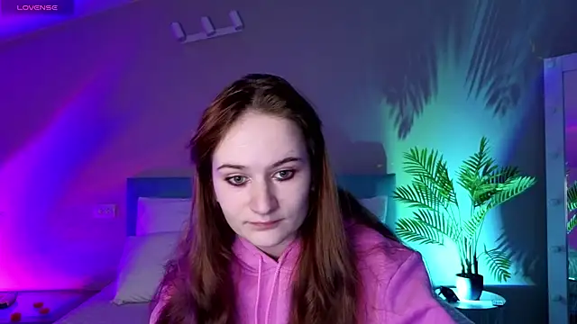 L1ittle kitty  online show from 05/04/26, 05:33