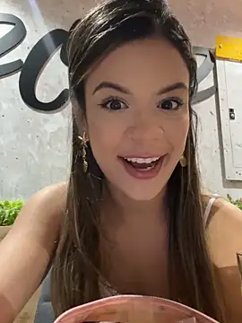 Snapshot of Alisha-Bond chatting on 03/02/25, 11:17 Alisha-Bond online show from 03/02/25, 11:17