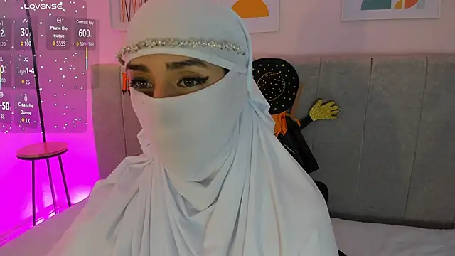 rawiya online show from 11/01/25, 12:32