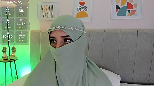 rawiya online show from 10/28/25, 12:04