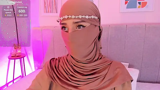 rawiya online show from 11/24/25, 12:16