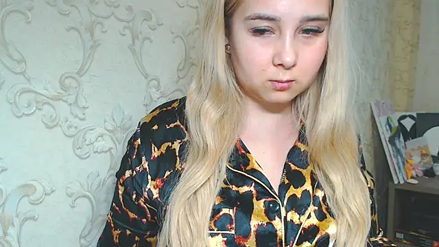 DolphinDreams online show from 03/20/26, 11:55