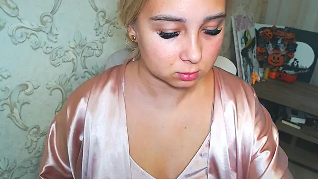 DolphinDreams online show from 10/27/25, 10:27