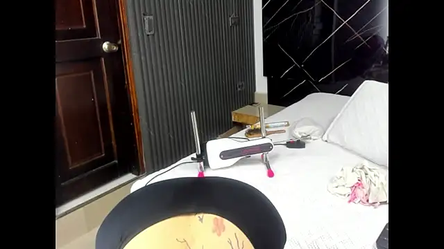 cloee-rabbyt online show from 11/12/25, 11:14