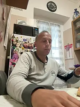 Lecatore80 online show from 04/19/26, 06:03