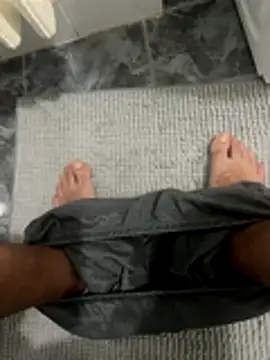 Lecatore80 online show from 10/30/25, 08:39