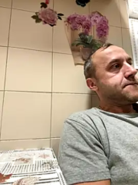 Lecatore80 online show from 11/20/25, 04:57