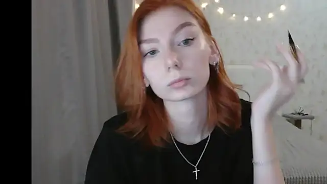 Snapshot of KateBunny chatting on 01/03/25, 12:51 KateBunny online show from 01/03/25, 12:51