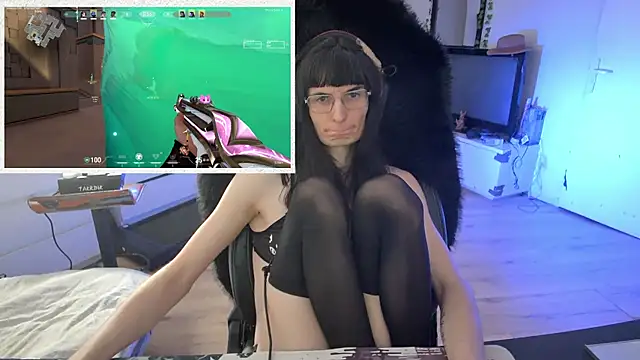 CeriseLapine online show from 10/26/25, 11:16