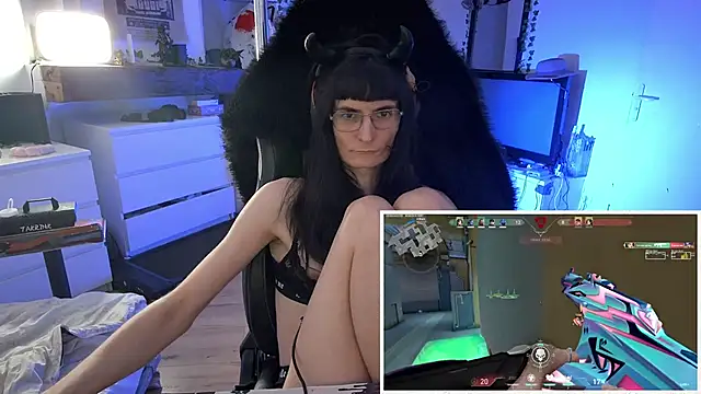 CeriseLapine online show from 10/20/25, 10:54