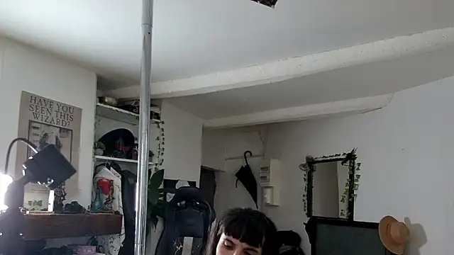 CeriseLapine online show from 11/16/25, 10:31