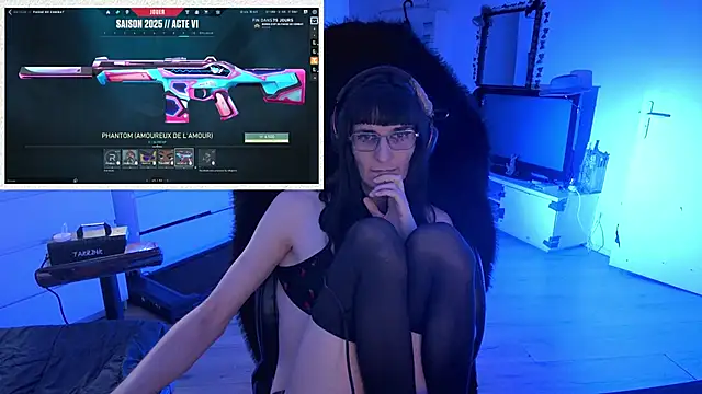 CeriseLapine online show from 10/24/25, 09:47