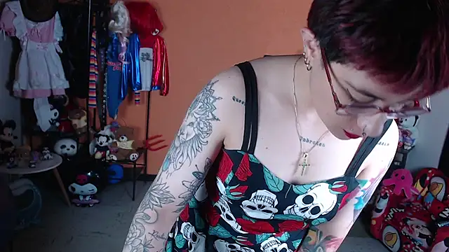 MissMiia2 online show from 06/03/26, 01:01