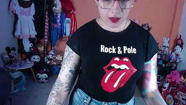 MissMiia2 online show from 06/09/26, 10:22
