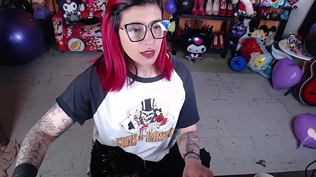 MissMiia2 online show from 09/18/25, 03:04