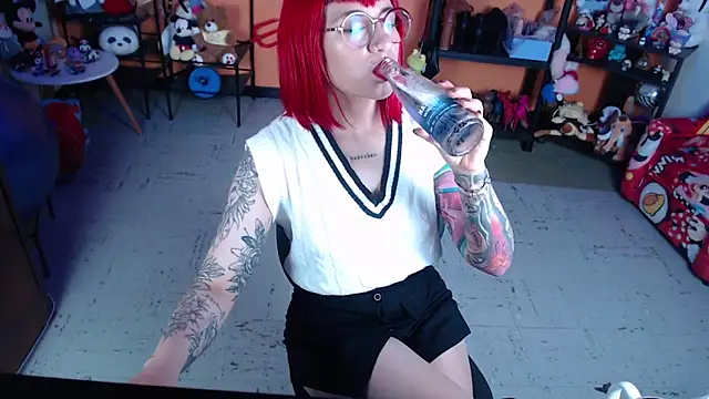 MissMiia2 online show from 04/08/26, 10:28