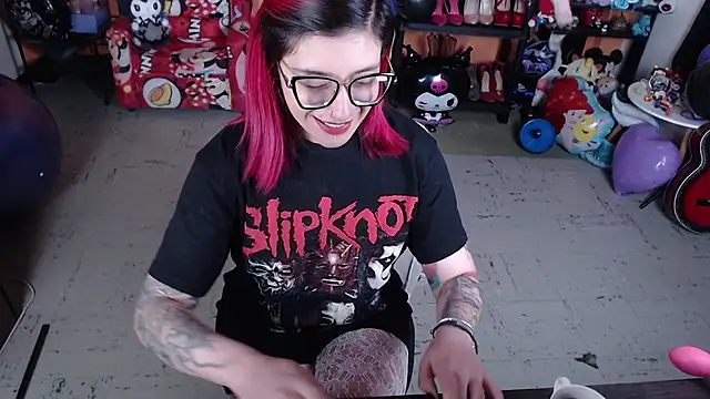 MissMiia2 online show from 09/14/25, 01:22