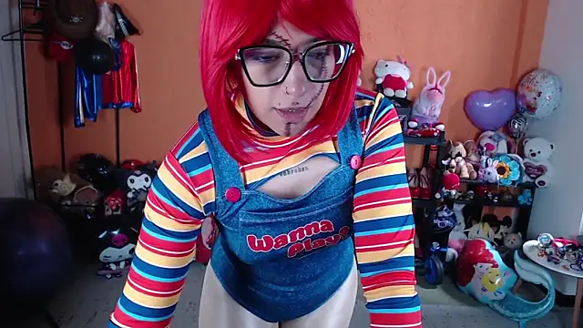 MissMiia2 online show from 10/31/25, 03:08