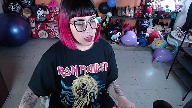 MissMiia2 online show from 10/12/25, 02:18