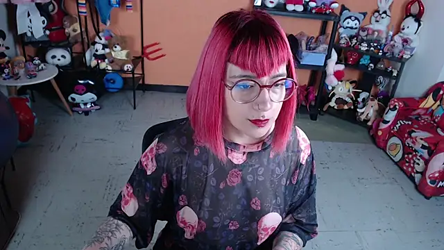 MissMiia2 online show from 04/13/26, 12:42