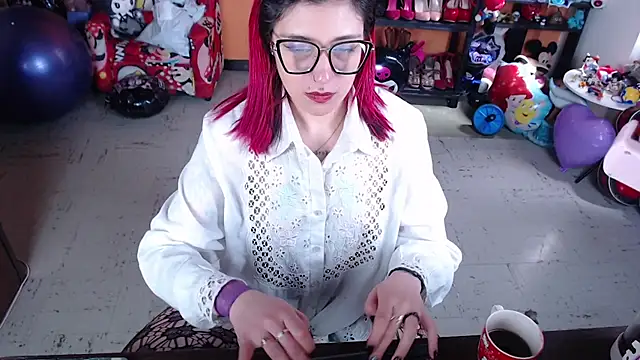 MissMiia2 online show from 09/29/25, 03:06