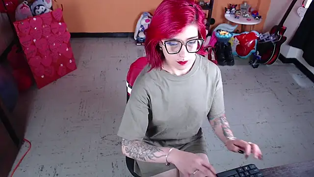 MissMiia2 online show from 03/03/25, 01:01
