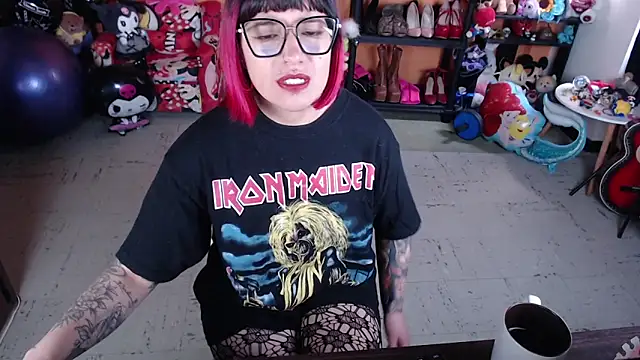 MissMiia2 online show from 10/23/25, 02:27