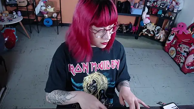 MissMiia2 online show from 03/12/26, 12:20