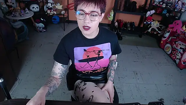 MissMiia2 online show from 06/12/26, 12:58