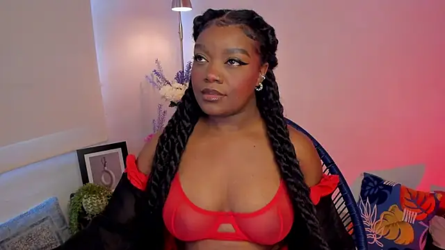 Im Maria online show from 10/31/25, 04:58