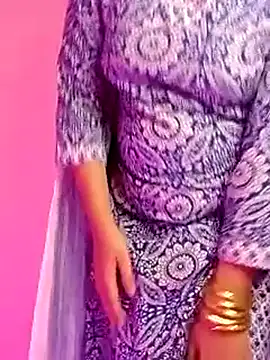 Indianhyna online show from 11/03/25, 05:34