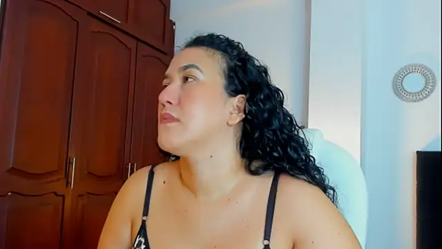 kathyajhonss online show from 11/06/25, 11:09