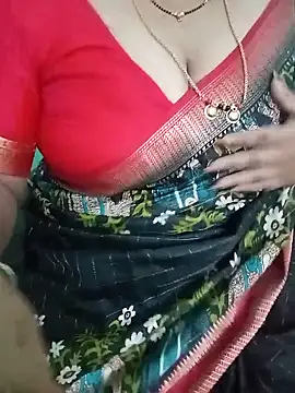 Snapshot of your-sameera chatting on 06/10/26, 05:19 your-sameera online show from 06/10/26, 05:19