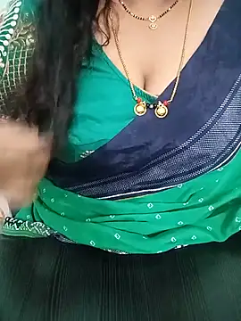 Snapshot of your-sameera chatting on 07/16/26, 04:42 your-sameera online show from 07/16/26, 04:42