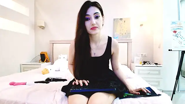 Iren online show from 12/02/25, 11:39