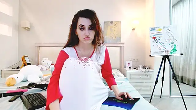 Iren online show from 11/28/25, 12:33