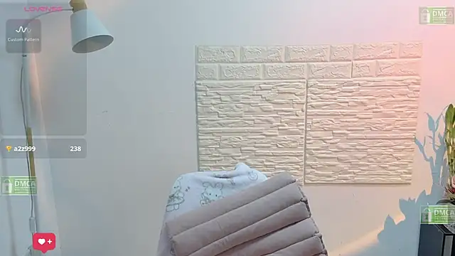 Snapshot of Carly_1 chatting on 07/08/26, 03:24 Carly 1 online show from 07/08/26, 03:24