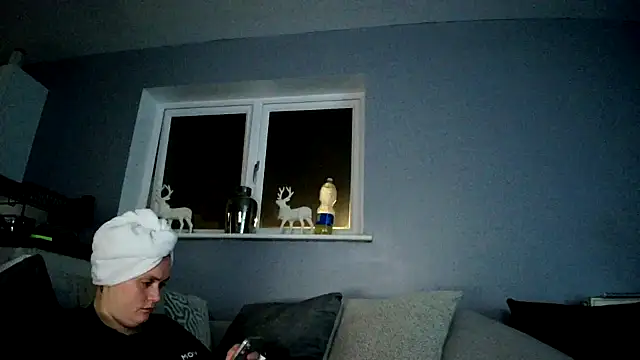 Snapshot of DynamicDuo_oxo chatting on 12/07/24, 10:56 DynamicDuo oxo online show from 12/07/24, 10:56