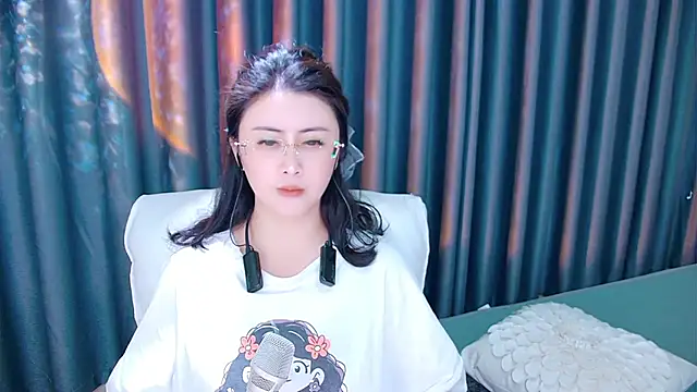 Daisy7 11 online show from 11/01/25, 12:32