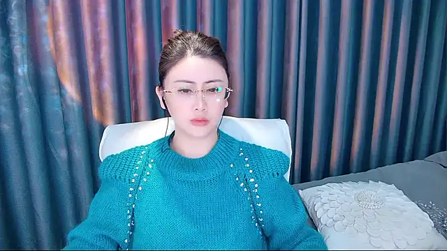 Daisy7 11 online show from 11/26/25, 01:22