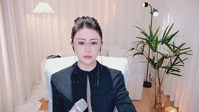 Snapshot of Daisy7_11 chatting on 01/07/26, 01:16 Daisy7 11 online show from 01/07/26, 01:16